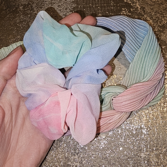 Pastel Rainbow Scrunchie and Headband Set - Picture 3 of 4